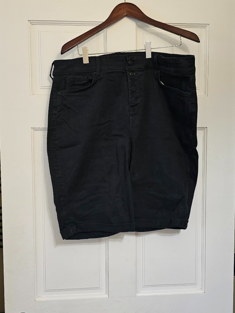 Womens NYDJ Briella Black Shorts Size 18